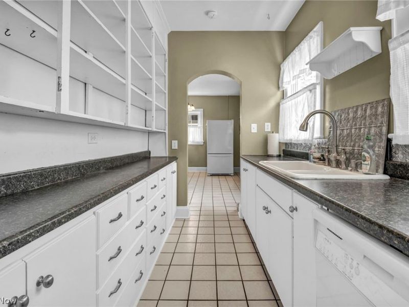 490 Dorchester Road, Akron, OH 44320 Photo 20