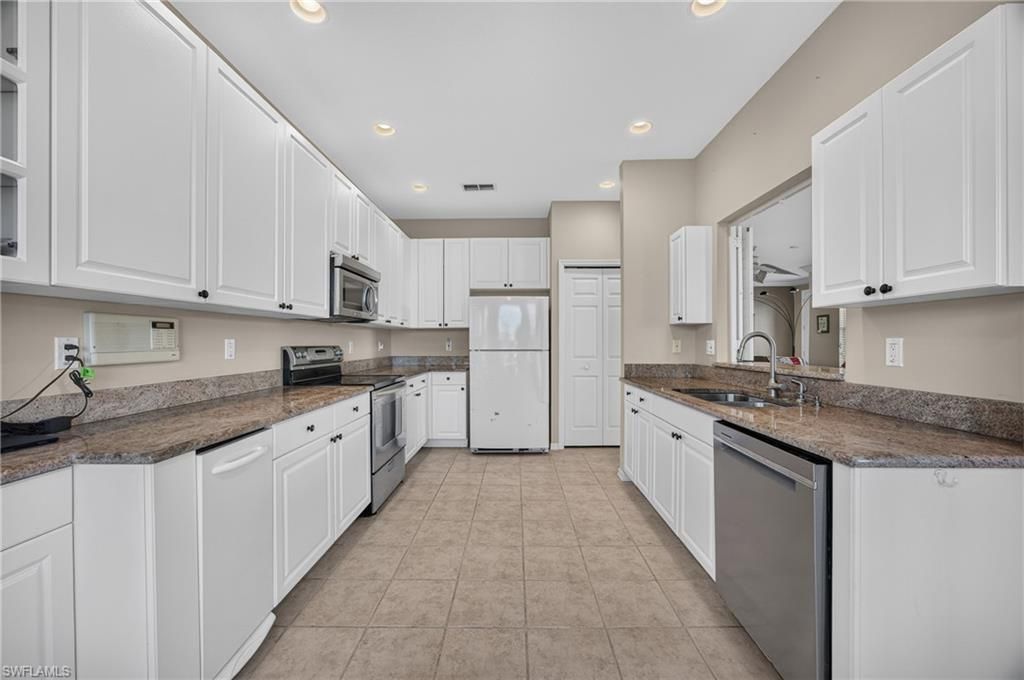 9141 Los Lagos Ct , Unit 101, Bonita Springs, FL 34135 Photo
