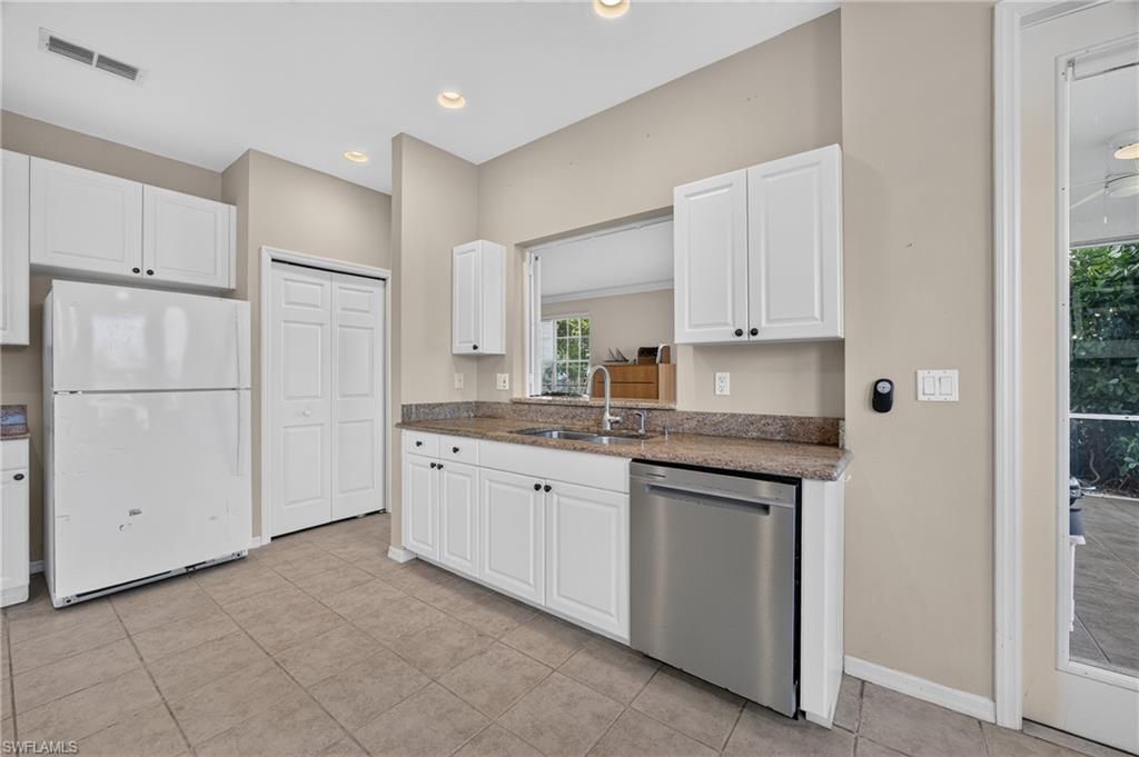 9141 Los Lagos Ct , Unit 101, Bonita Springs, FL 34135 Photo