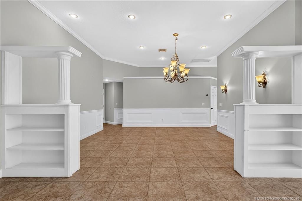672 SE Pin Oak Terrace, Stuart, FL 34997 Photo