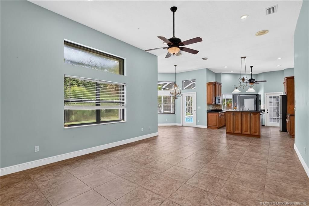 672 SE Pin Oak Terrace, Stuart, FL 34997 Photo