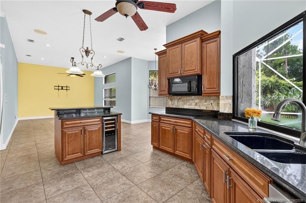 672 SE Pin Oak Terrace, Stuart, FL 34997 Photo