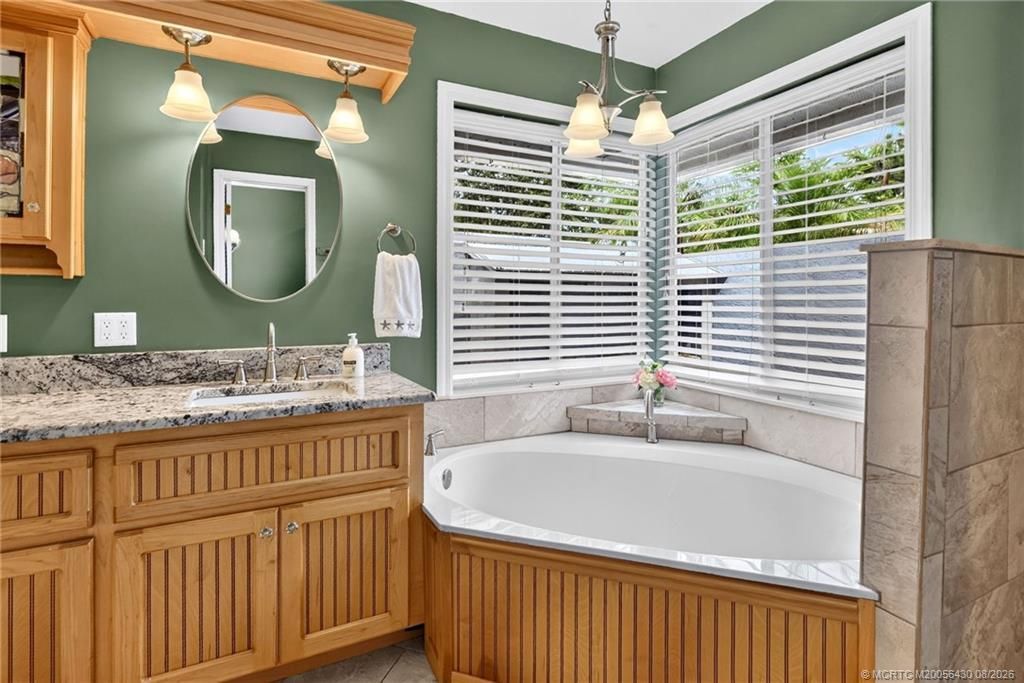 672 SE Pin Oak Terrace, Stuart, FL 34997 Photo