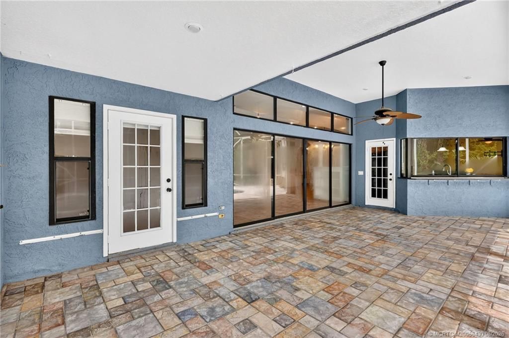 672 SE Pin Oak Terrace, Stuart, FL 34997 Photo