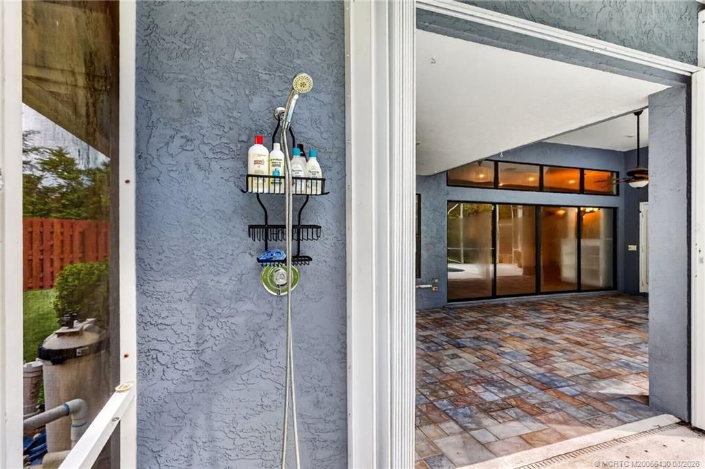 672 SE Pin Oak Terrace, Stuart, FL 34997 Photo