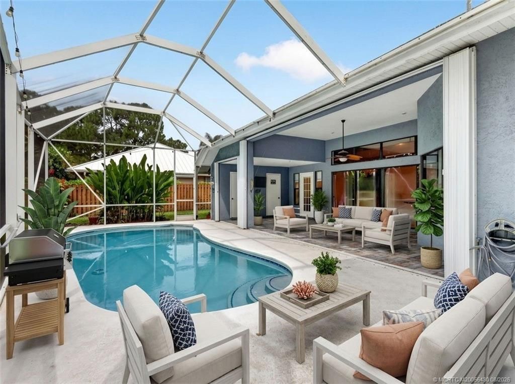 672 SE Pin Oak Terrace, Stuart, FL 34997 Photo