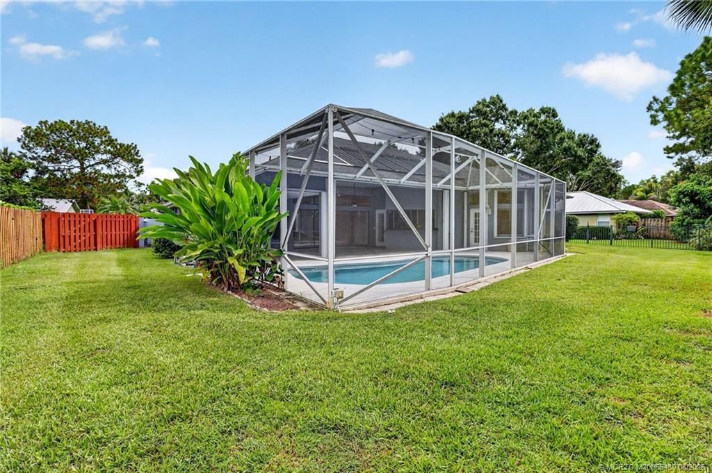 672 SE Pin Oak Terrace, Stuart, FL 34997 Photo