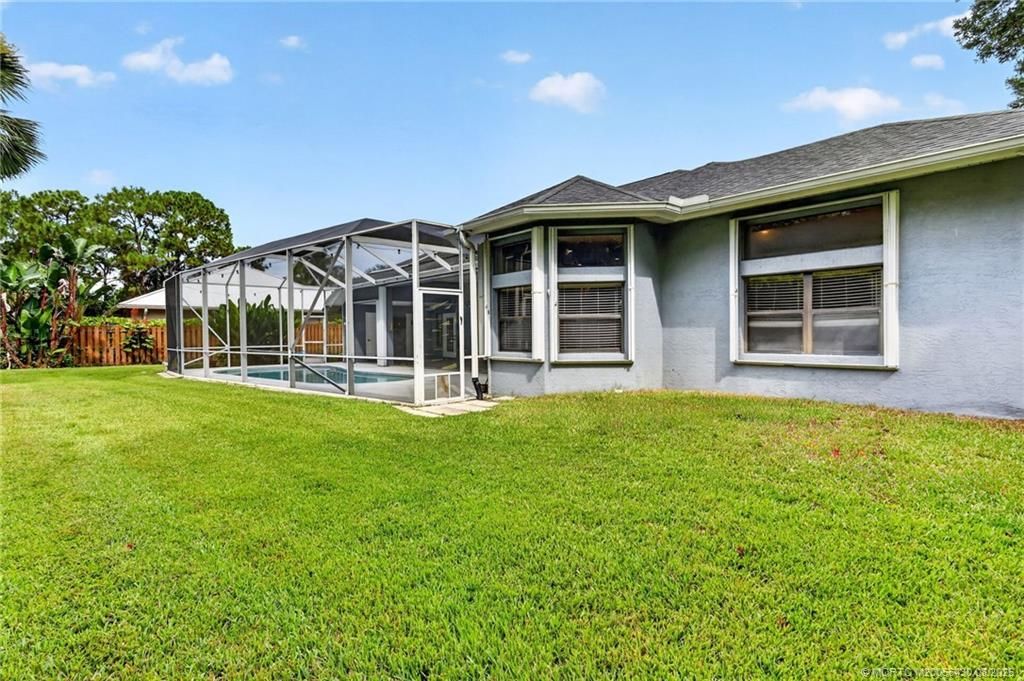 672 SE Pin Oak Terrace, Stuart, FL 34997 Photo