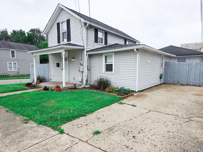 601 N Maple Street , Lancaster, OH 43130 Photo 3