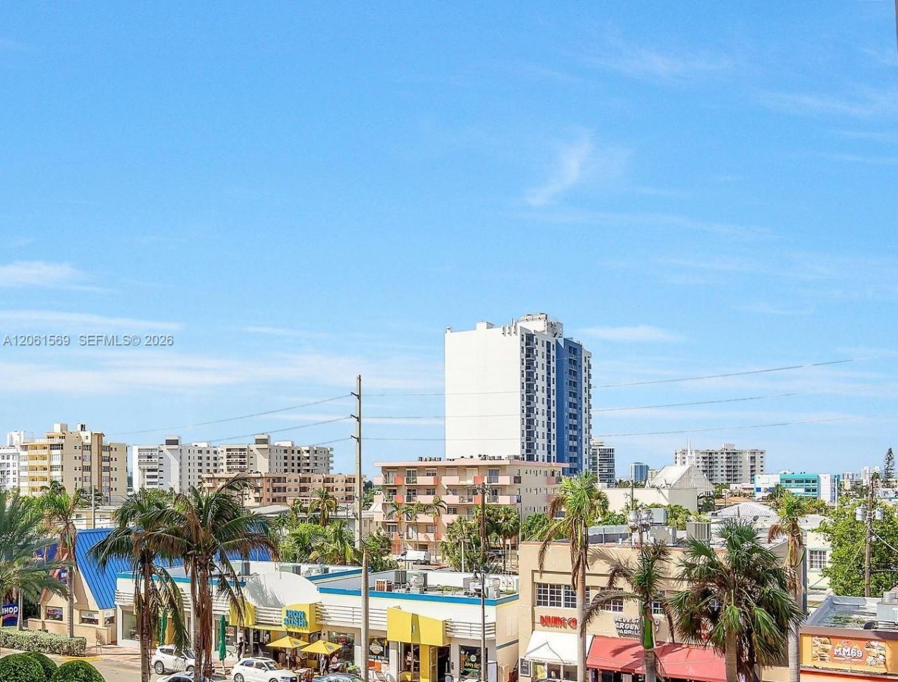 401 69th St, Unit 1502, Miami Beach, FL 33141 Photo