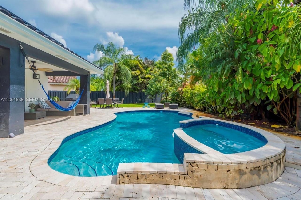 5900 York Ln, Davie, FL 33331 Photo