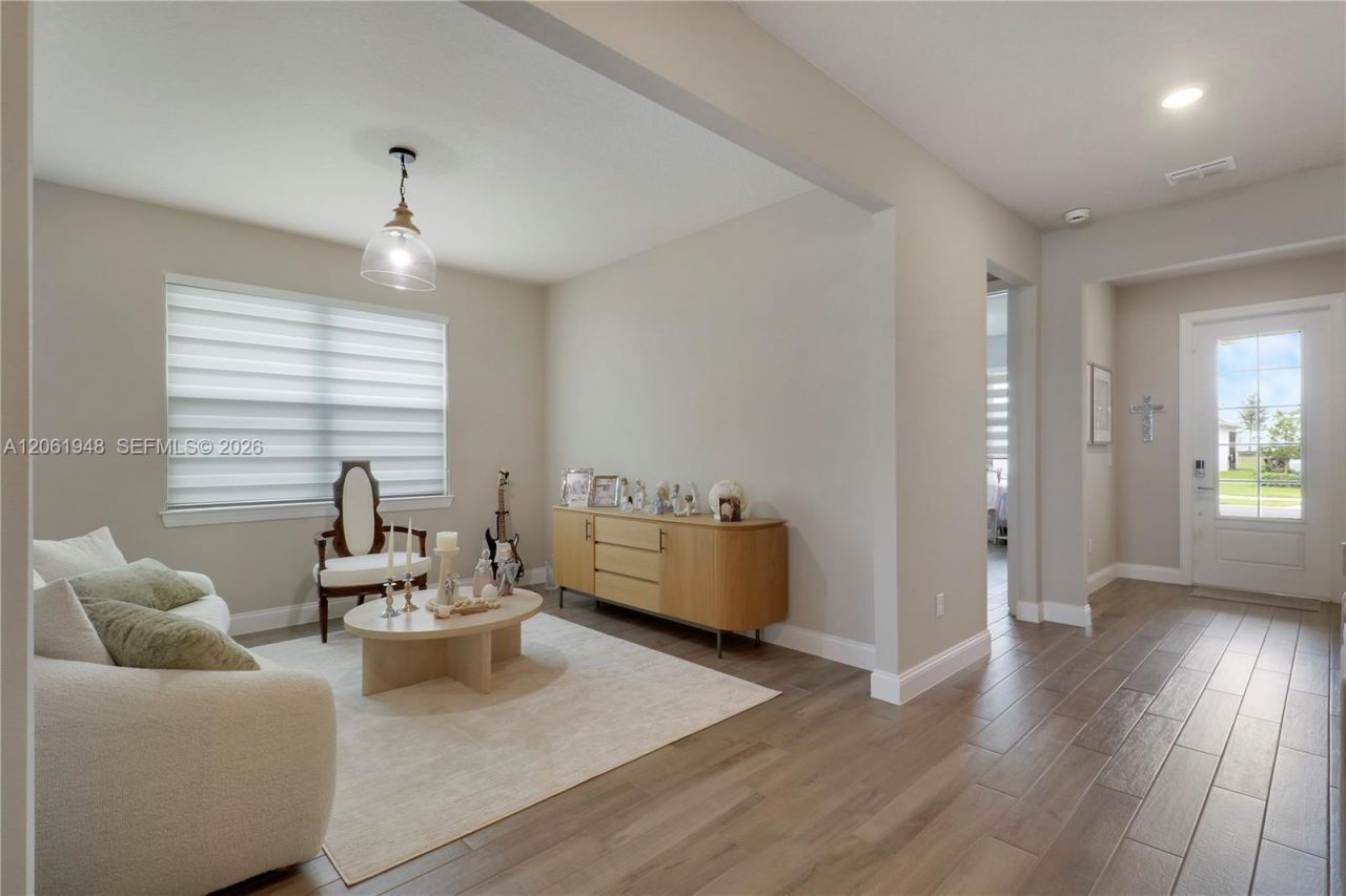 6489 NW Cloverdale Ave, Port Saint Lucie, FL 34987 Photo