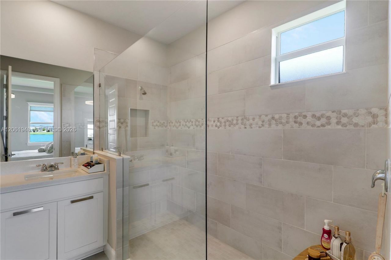 6489 NW Cloverdale Ave, Port Saint Lucie, FL 34987 Photo