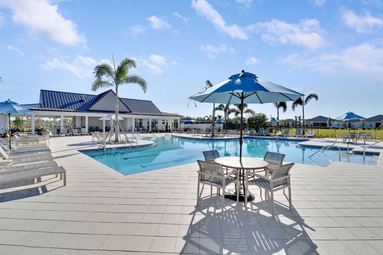 6489 NW Cloverdale Ave, Port Saint Lucie, FL 34987 Photo