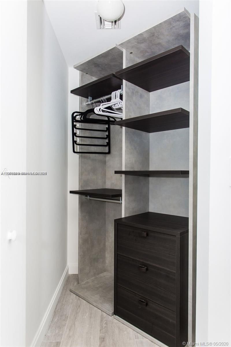 55 SW 9th St , Unit 2903, Miami, FL 33130 Photo