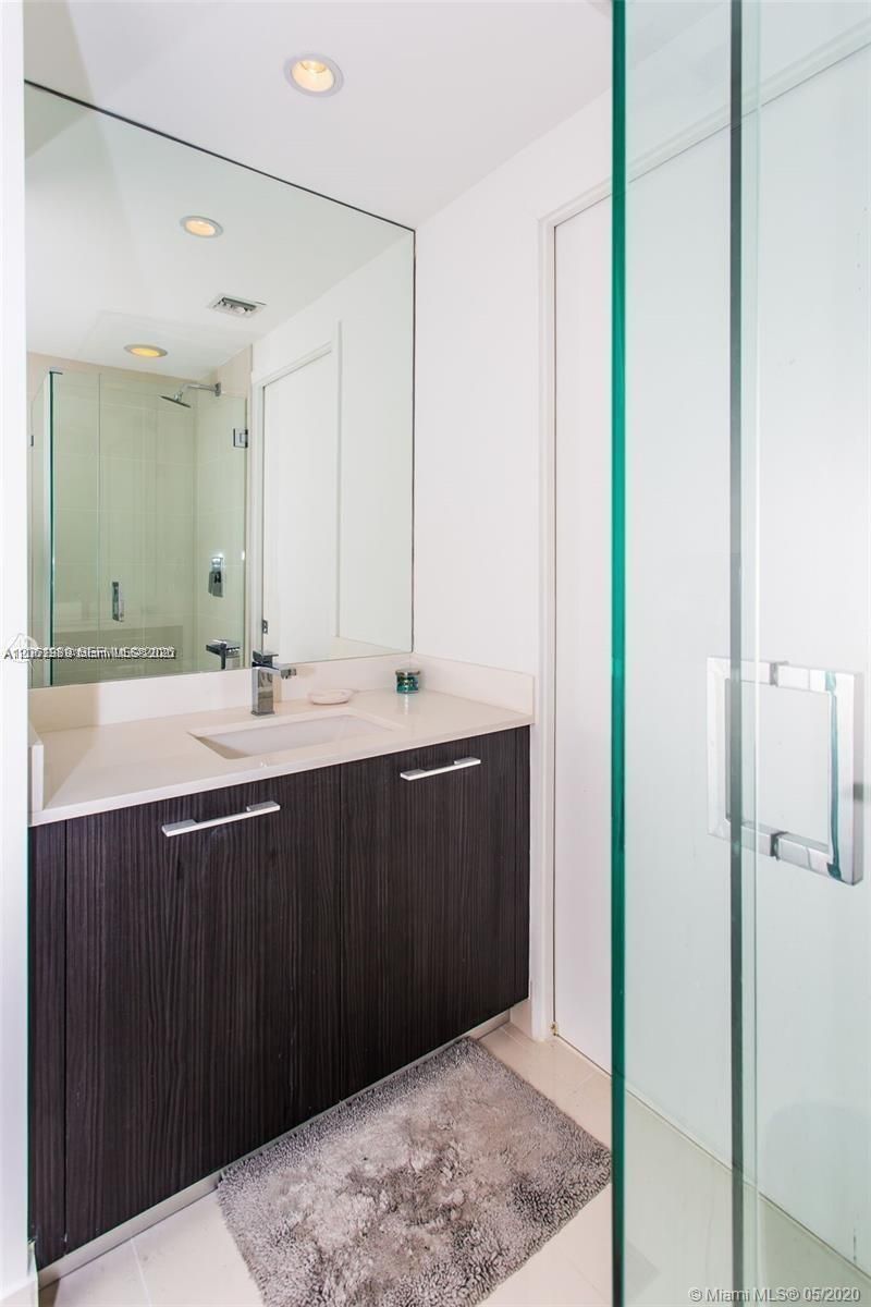 55 SW 9th St , Unit 2903, Miami, FL 33130 Photo