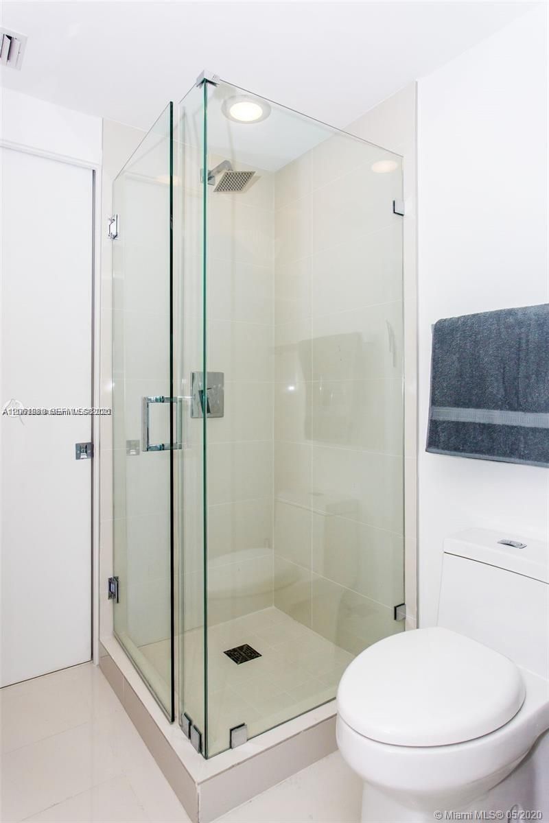 55 SW 9th St , Unit 2903, Miami, FL 33130 Photo