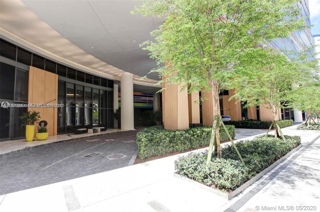 55 SW 9th St , Unit 2903, Miami, FL 33130 Photo