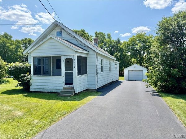 211 Westover Street , Syracuse, NY 13209