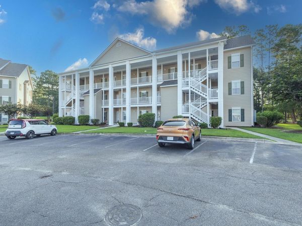 5828 Longwood Dr., Unit 204, Murrells Inlet, SC 29576