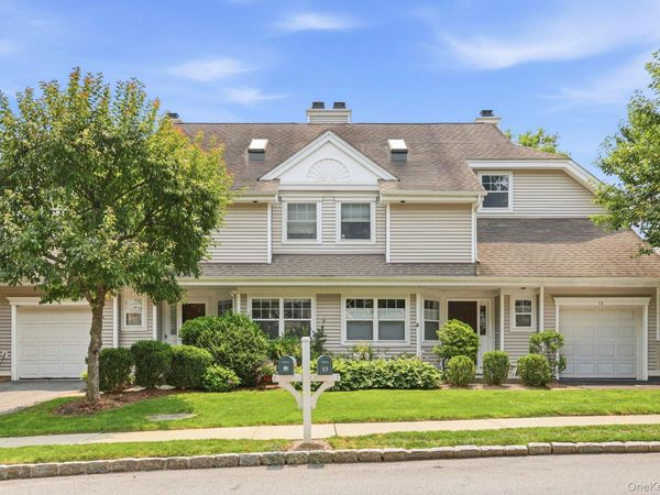 15 Winding Ridge Road , White Plains, NY 10603