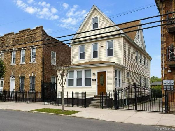 52-12 103 Street , Corona, NY 11368