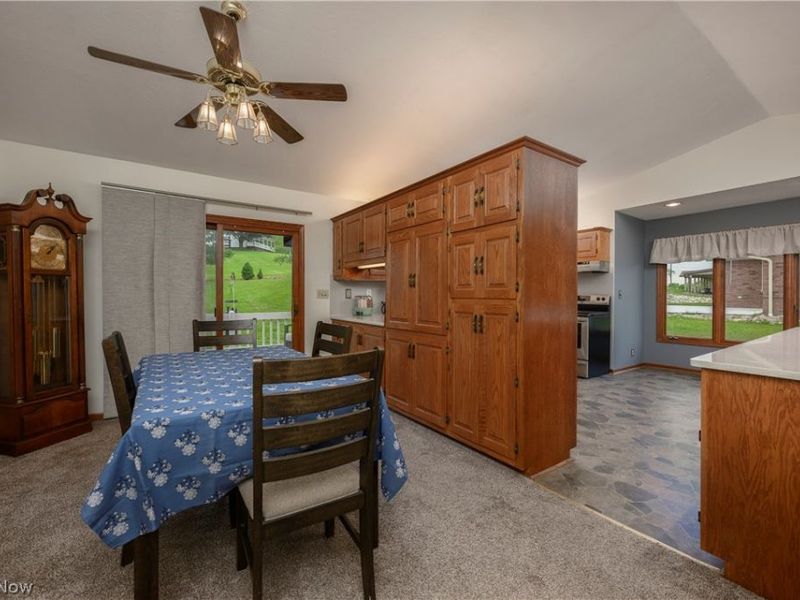 1941 Buckeye Street NE, New Philadelphia, OH 44663 Photo 21