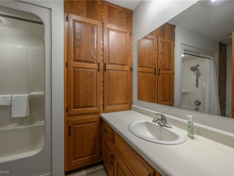 1941 Buckeye Street NE, New Philadelphia, OH 44663 Photo 24