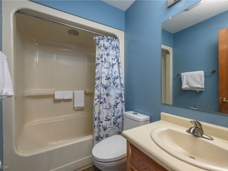 1941 Buckeye Street NE, New Philadelphia, OH 44663 Photo 30