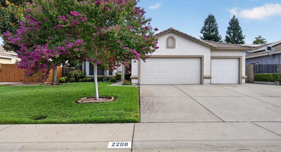 2208 1st St, Lincoln, CA 95648 Photo