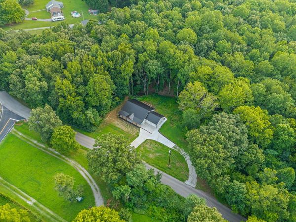 4151 Southside Rd , Southside, TN 37171