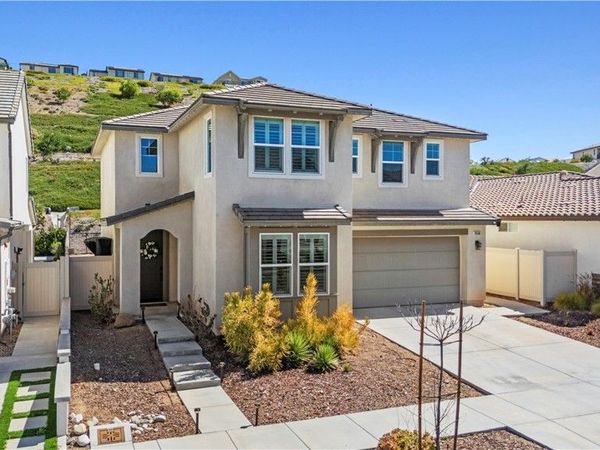 28588 Foothill, Saugus, CA 91350