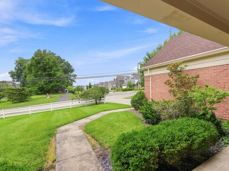 1084 Markley, Anderson Twp, OH 45230 Photo 3
