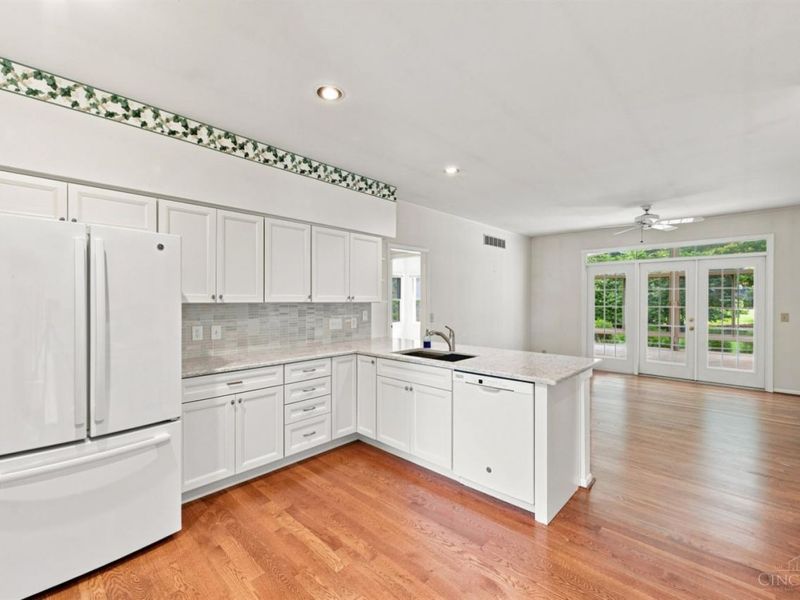 1084 Markley, Anderson Twp, OH 45230 Photo 6