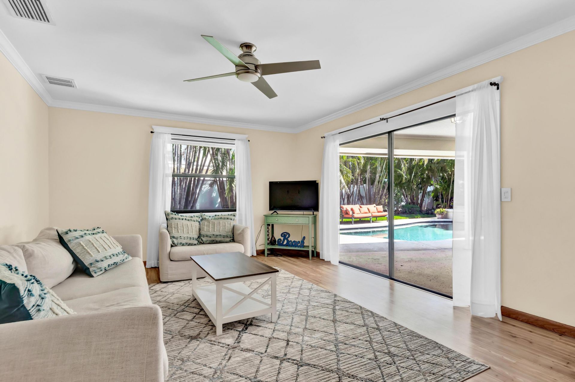 88 Pinehill Trail E, Tequesta, FL 33469 Photo