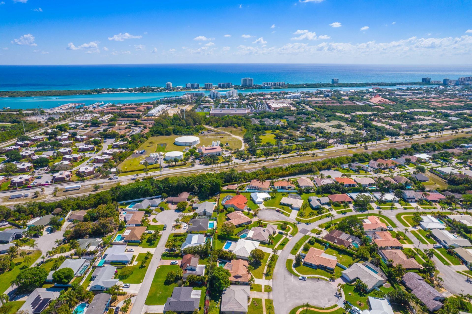 88 Pinehill Trail E, Tequesta, FL 33469 Photo