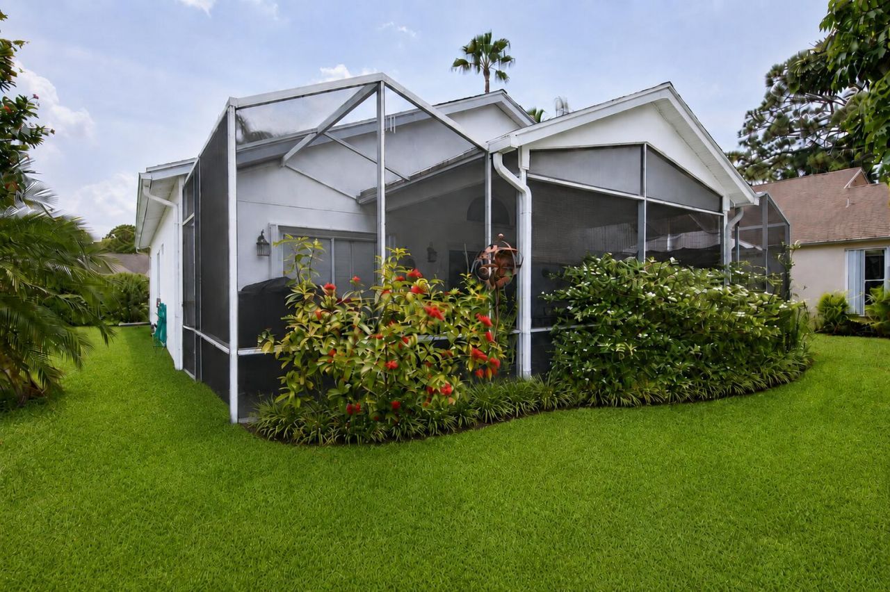 126 Hammocks Drive, Greenacres, FL 33413 Photo
