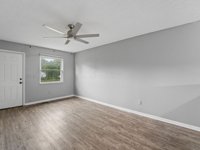 2254 Perkins Court, Unit P, Columbus, OH 43229 Photo 11