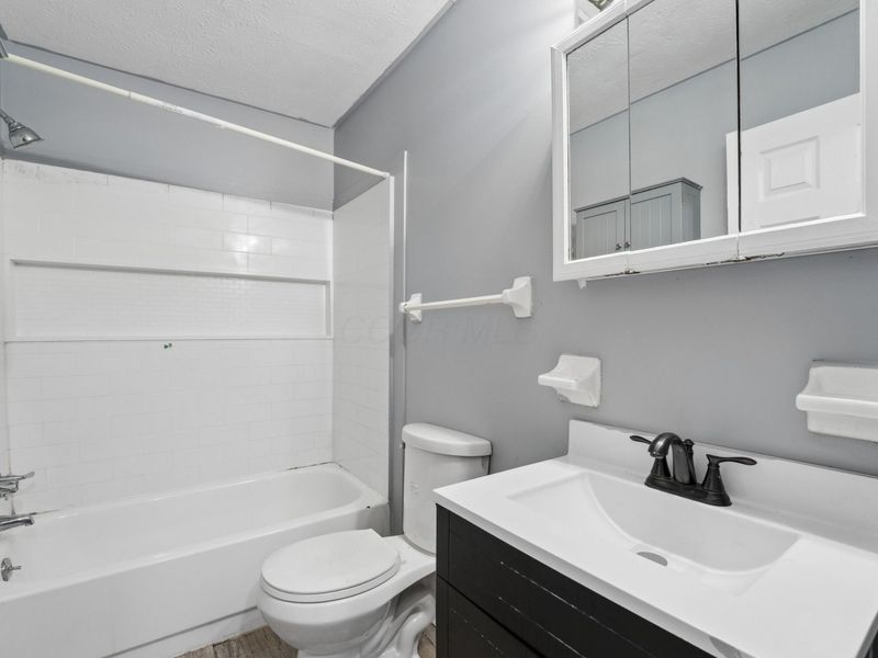2254 Perkins Court, Unit P, Columbus, OH 43229 Photo 19