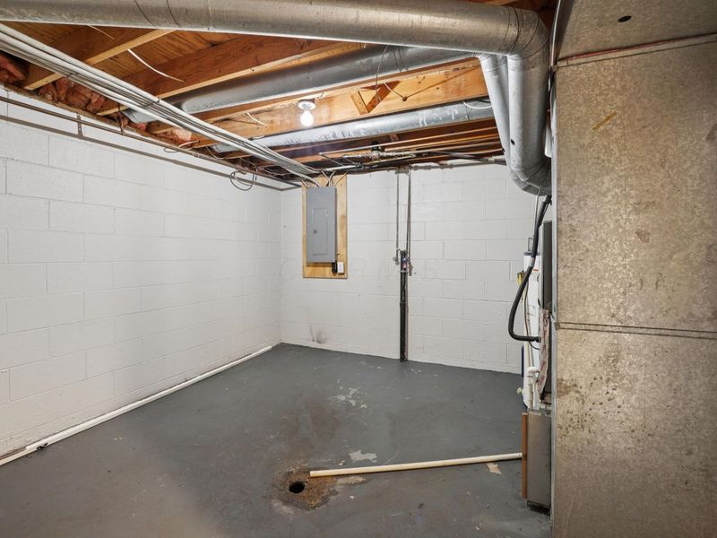 2254 Perkins Court, Unit P, Columbus, OH 43229 Photo 22