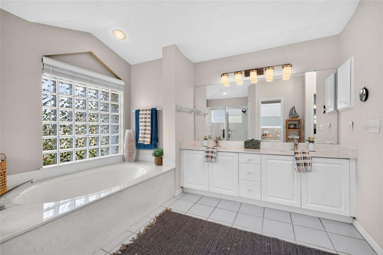 6011 Key Largo Circle, Punta Gorda, FL 33955 Photo
