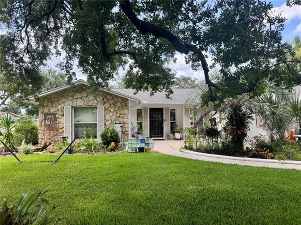 30 FERNHAM LANE , PALM COAST, FL 32137
