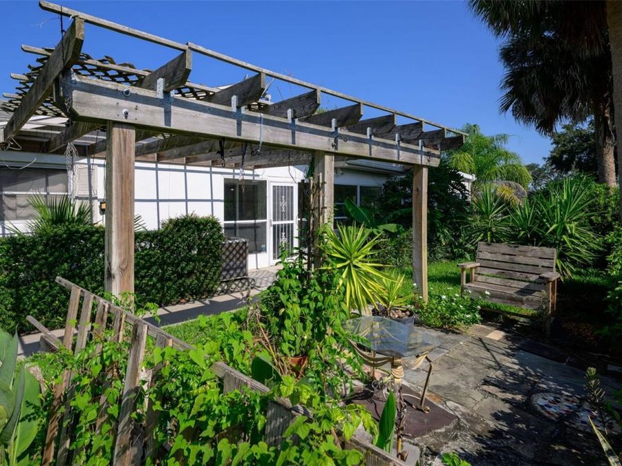 Property Image 36