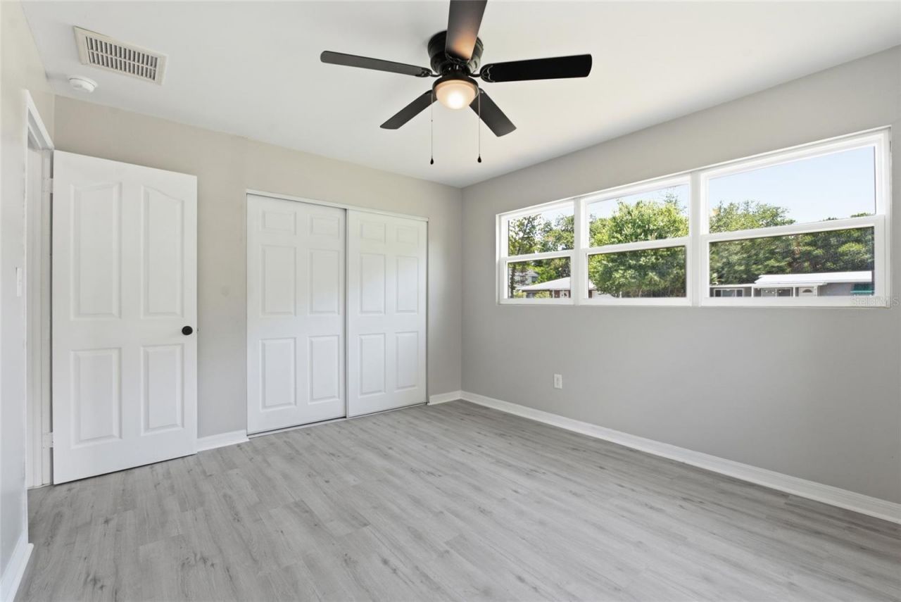 7100 13th Street N, Saint Petersburg, FL 33702 Photo