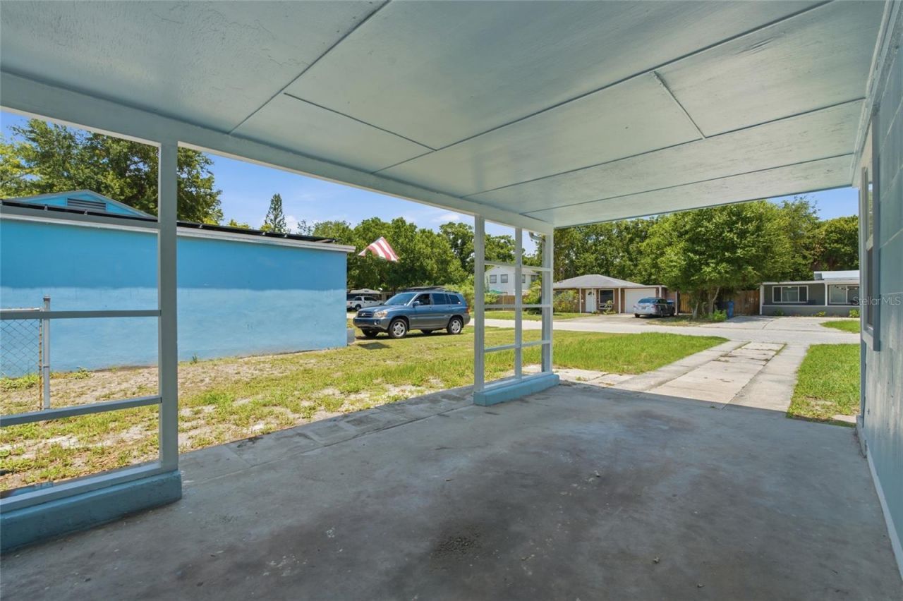 7100 13th Street N, Saint Petersburg, FL 33702 Photo