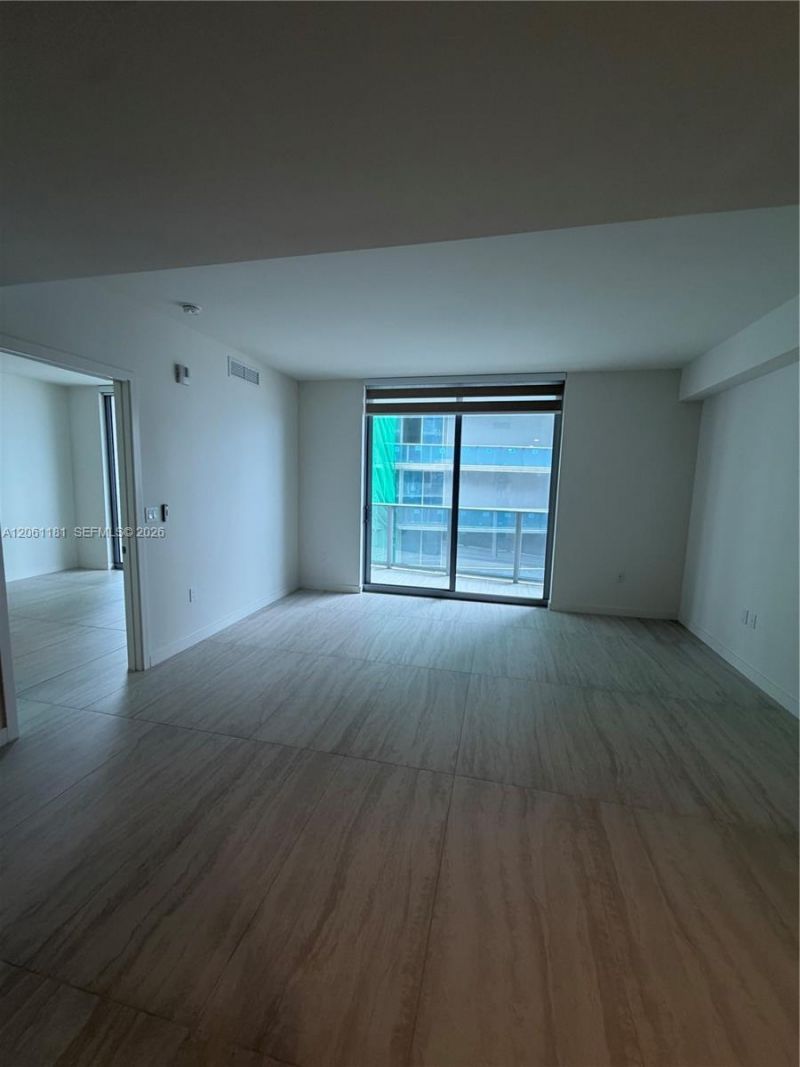 77 SE 5th St, Unit 2106, Miami, FL 33131 Photo