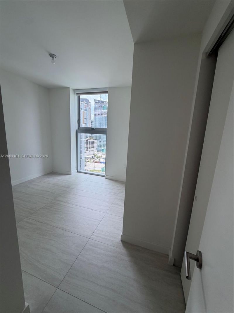 77 SE 5th St, Unit 2106, Miami, FL 33131 Photo