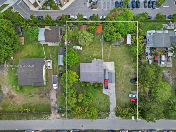 14240 Henderson St , Homestead, FL 33032