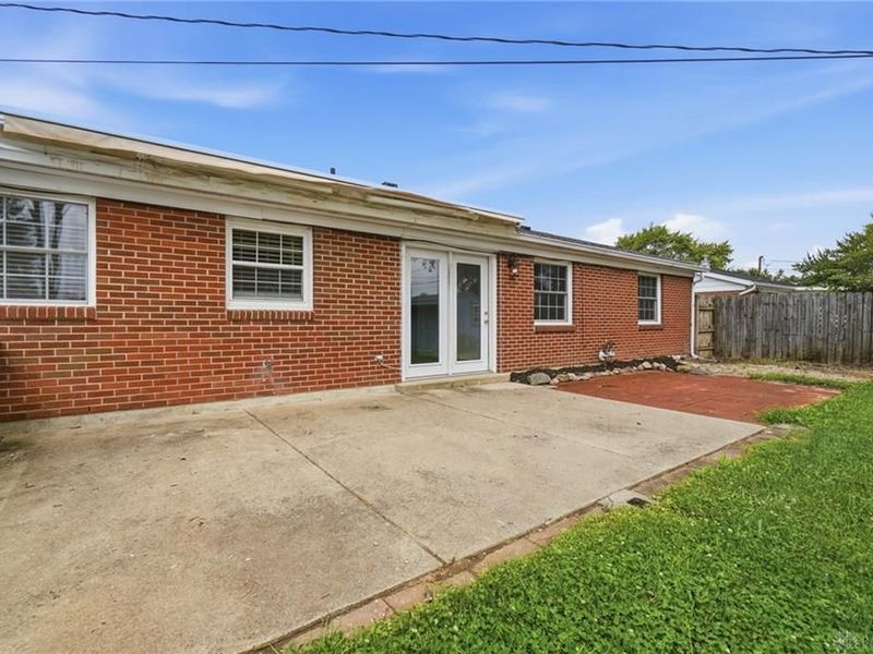 27 Laurelgrove Drive, Union, OH 45322 Photo 32