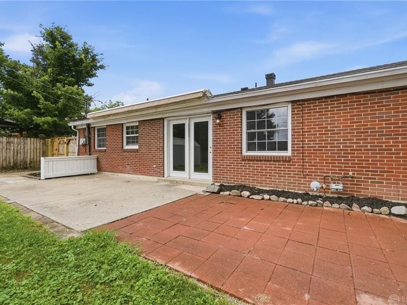 27 Laurelgrove Drive, Union, OH 45322 Photo 33